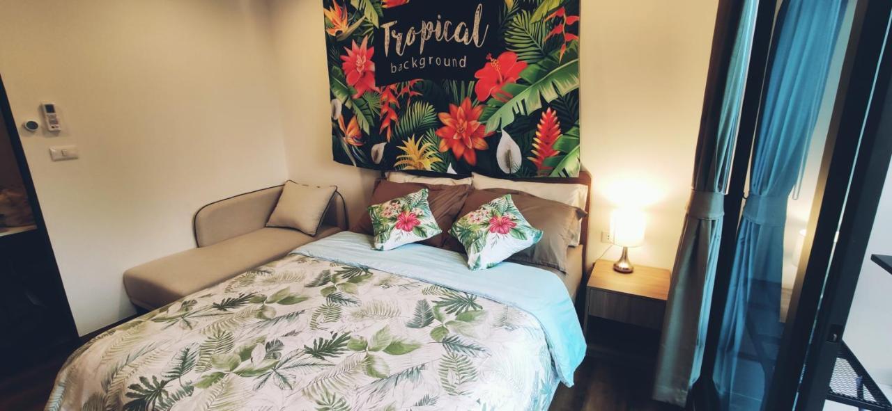 Lahabana Huahin: Location, 3-minute Walk To *