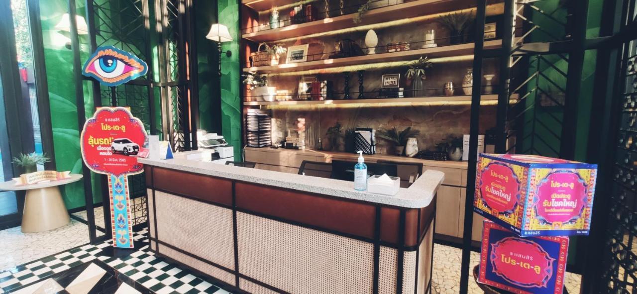 Apartment Lahabana Huahin: Location, 3-minute Walk To