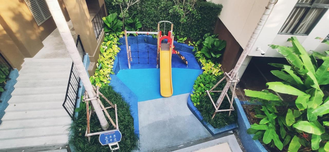 Apartment Lahabana Huahin: Location, 3-minute Walk To